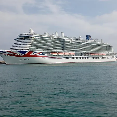 For Men Δωμάτια σε οικογενειακή κατοικία Αλικάντε