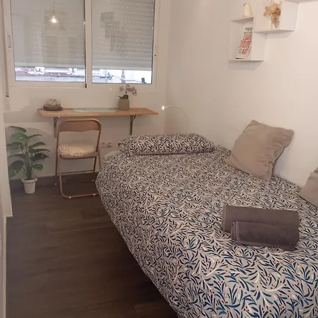 For Men Δωμάτια σε οικογενειακή κατοικία *